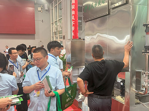 環(huán)保設(shè)備行業(yè)已悄然發(fā)生變革，啟風(fēng)水旋塔廣州展會(huì)大展拳腳